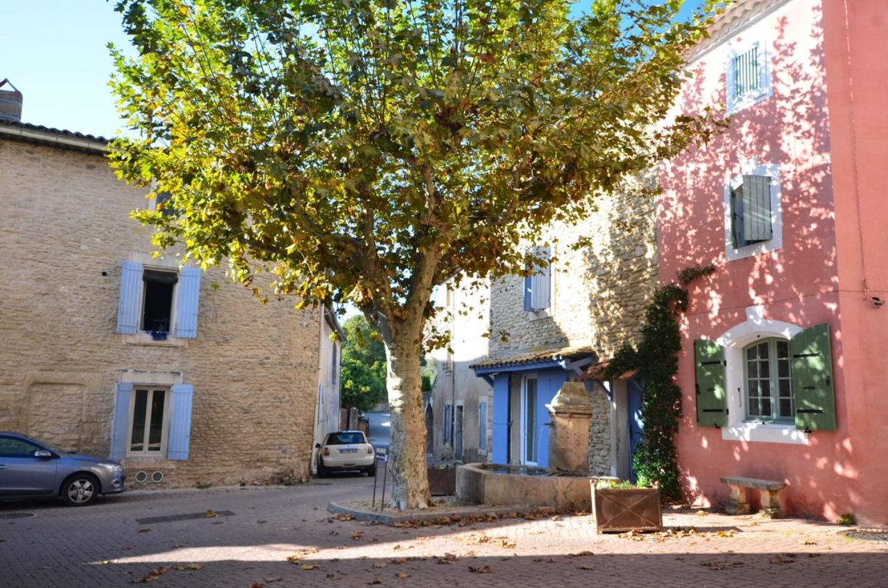 Les Chambres Du Vieux Bistrot Cabrières-dʼAvignon Dış mekan fotoğraf
