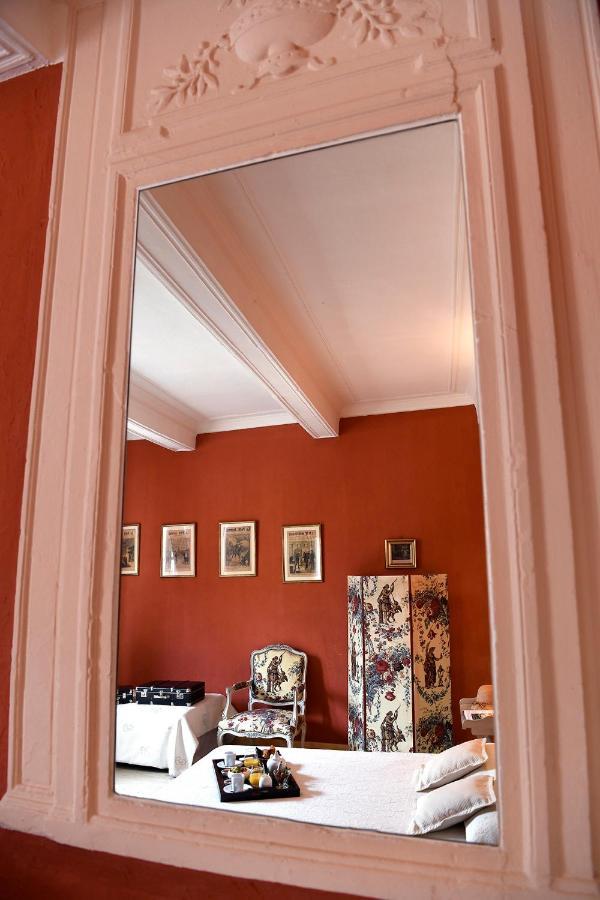Les Chambres Du Vieux Bistrot Cabrières-dʼAvignon Dış mekan fotoğraf